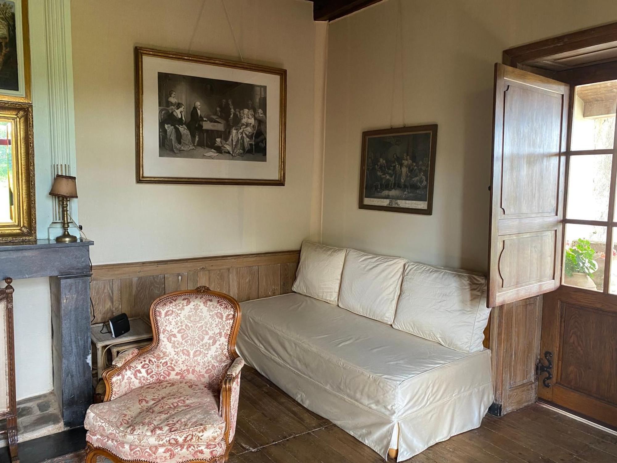 Chateau De Cibioux Surin  エクステリア 写真